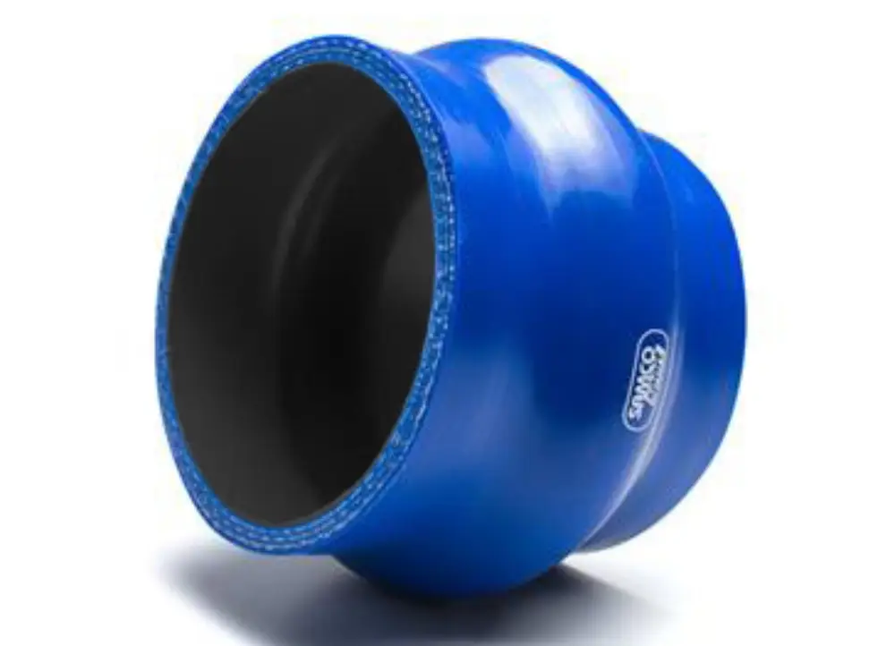 Samco Sport Fluoro spojka s kompenzátorem a vnitřním průměrem 63 mm pro vedení oleje a nafty, barva samco blaze (černá s plameny) Nová Kolekce