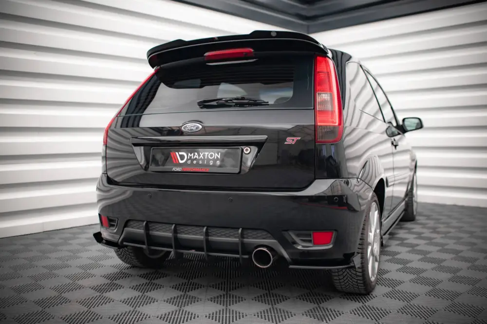 Levný Maxton Design "Street Pro" difuzor zadního nárazníku pro Ford Fiesta ST Mk6, plast ABS bez povrchové úpravy, s červenou linkou