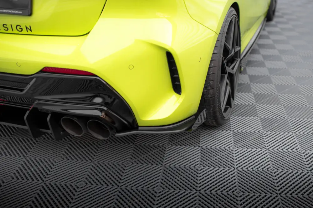 Maxton Design "Street Pro" boční difuzory pod zadní nárazník s křidélky ver.2 pro BMW řada 1 F40, plast ABS bez povrchové úpravy, M-Pack / M135i Kup Teď